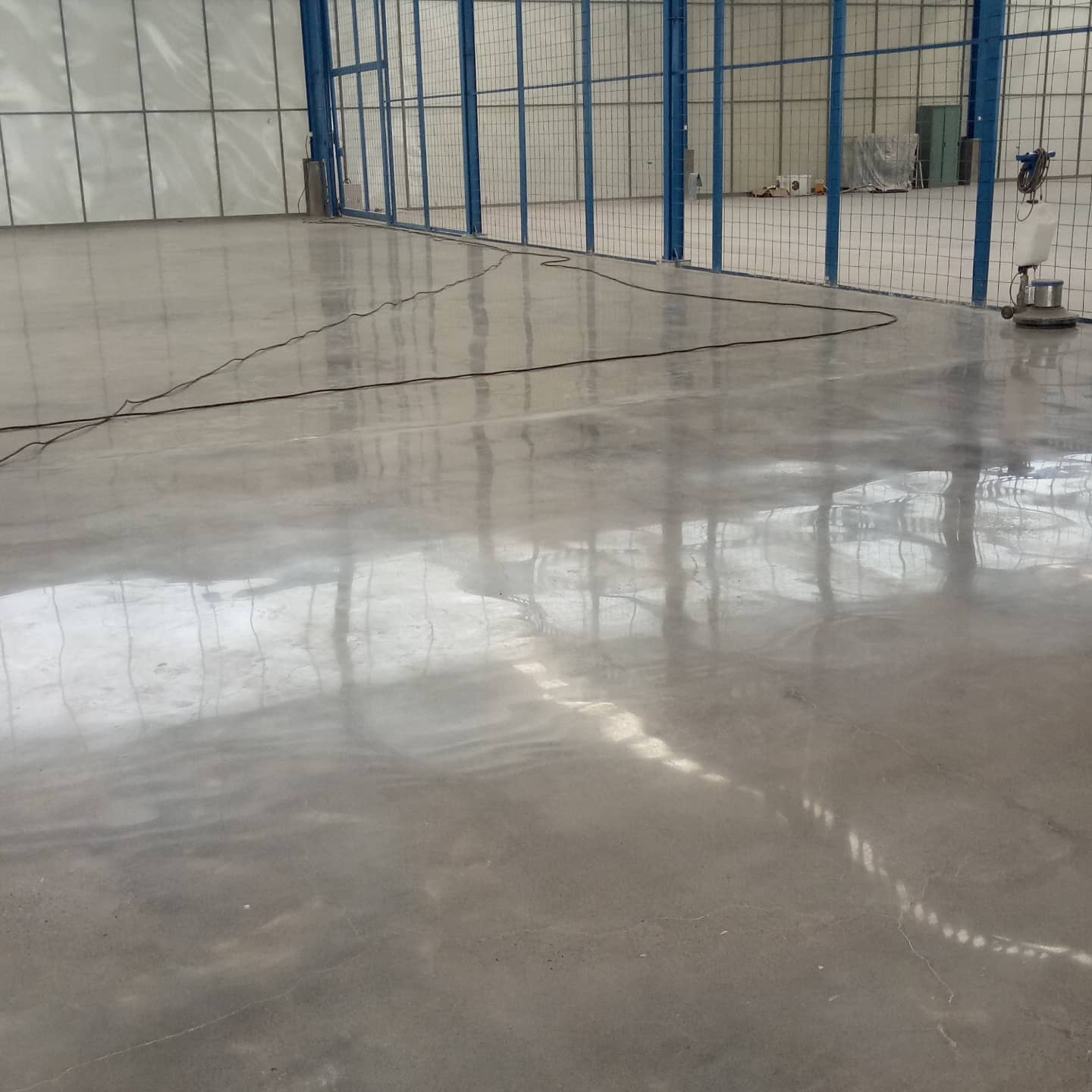 Gallery Poles Marmer Pabrik Mahkota Clean